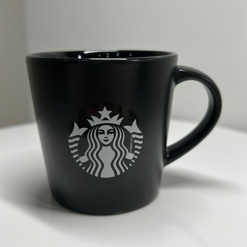 2015 Starbucks matte black espresso cup with siren logo 3oz